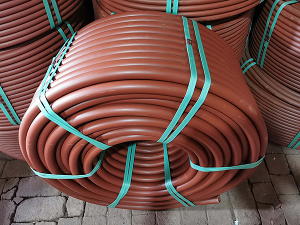 萨迦萨迦穿线管厂家告知大家管材选择哪种的好